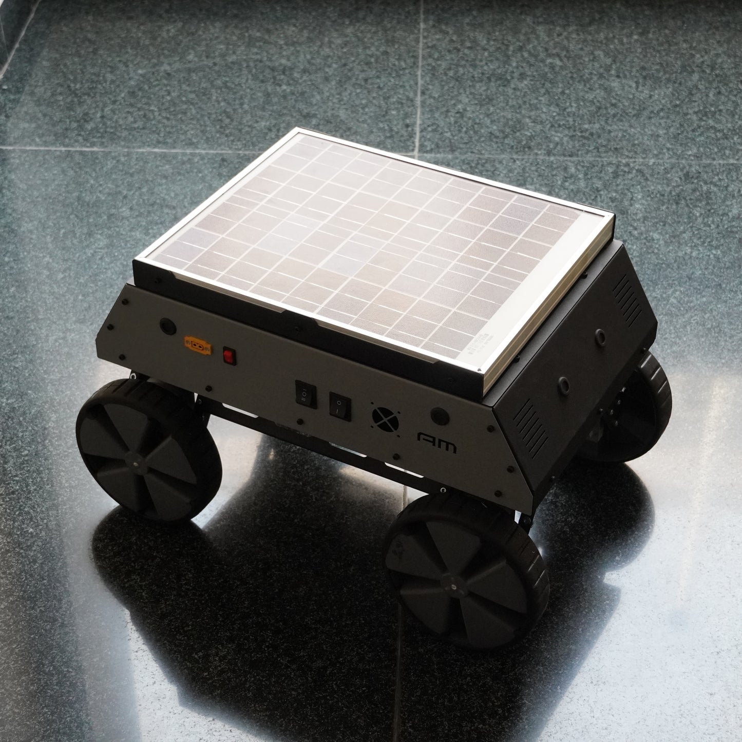 Solar Powered 2 in 1 Hybrid Rover 20 kg Payload Robot DIY Chassis
